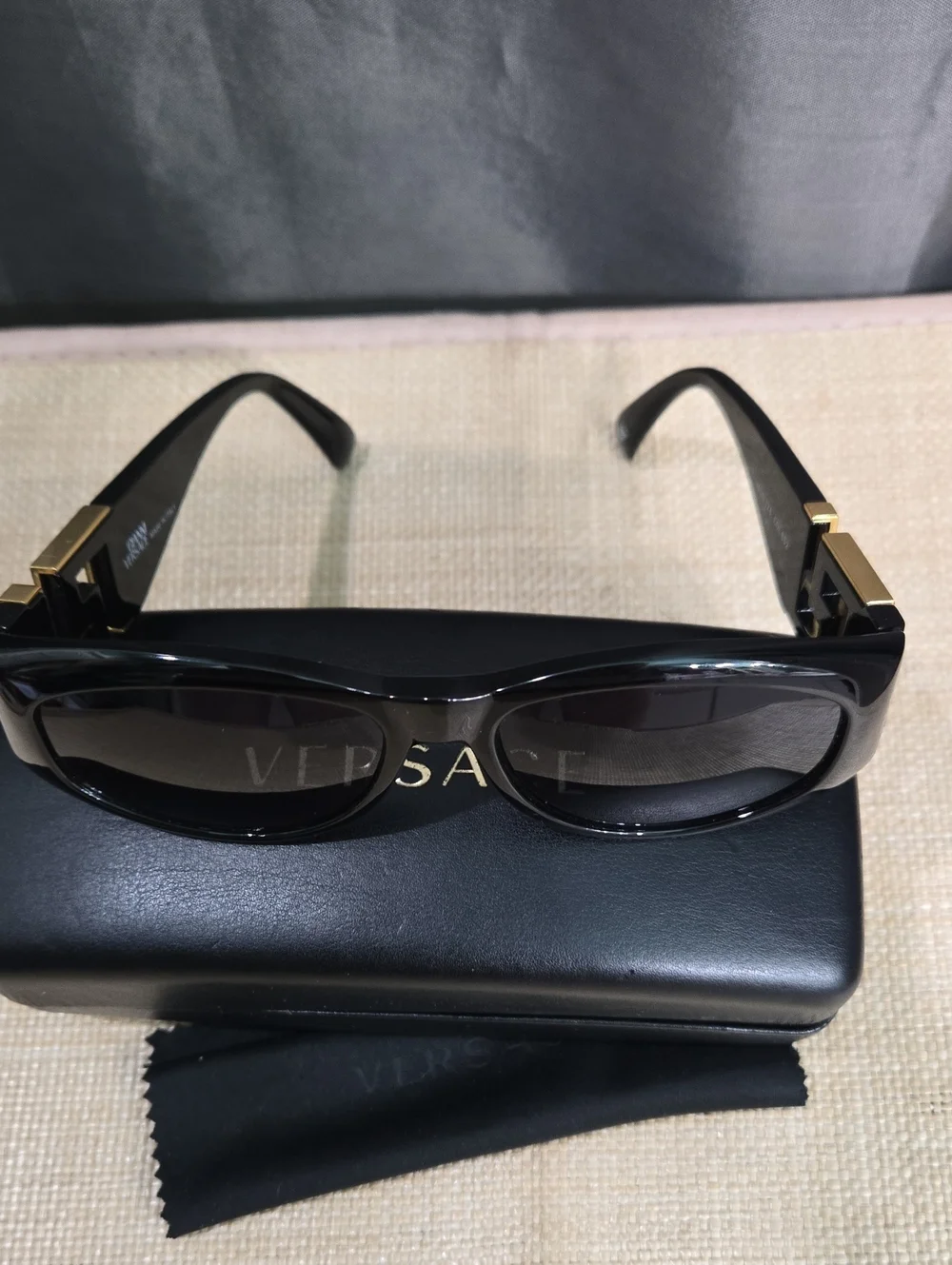 MONDAY SALE! Gianni Versace Black Gloss Oversized Women's Sunglasses